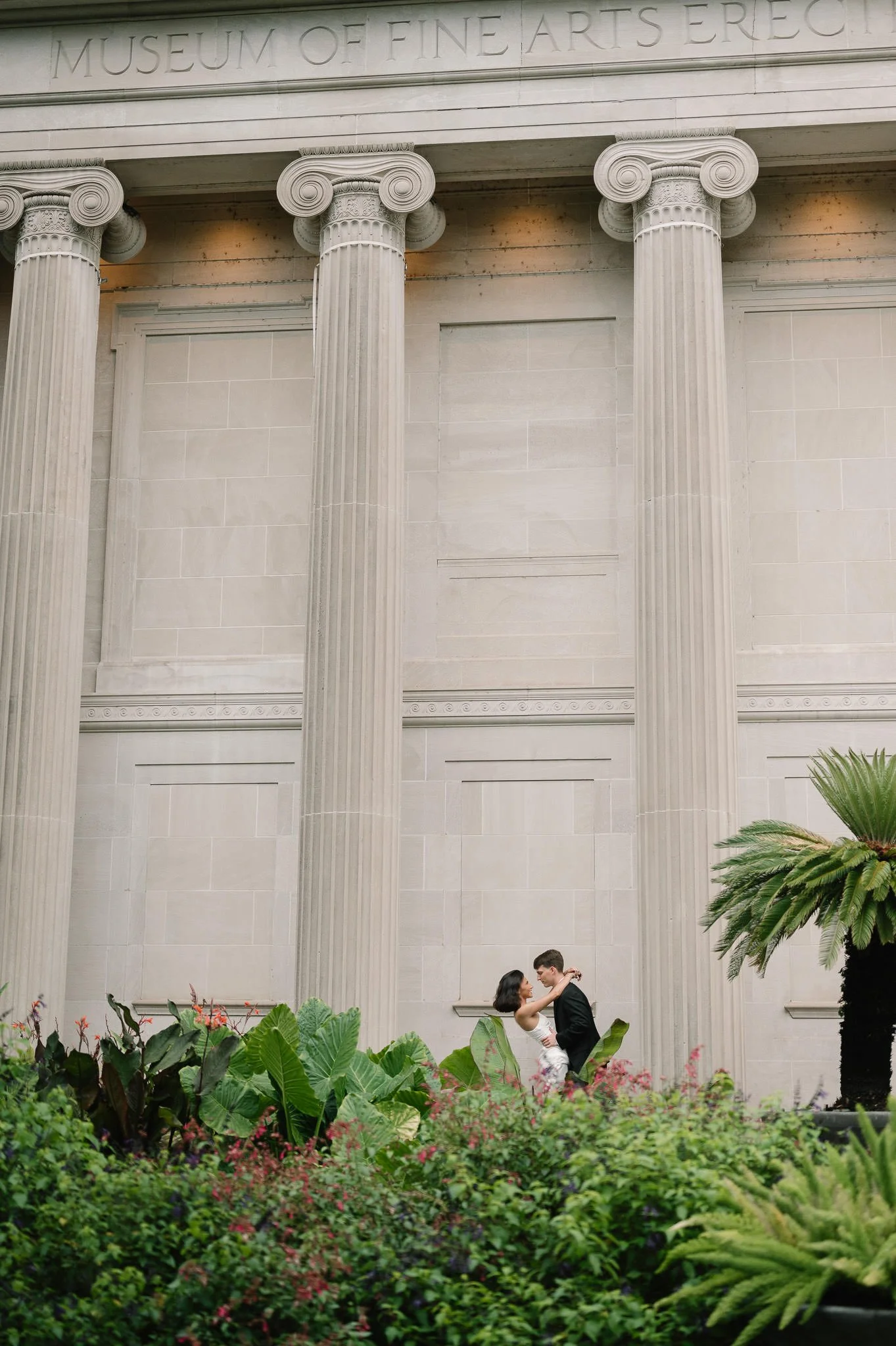 ally-chase-proposal-houston-museum-district-engagement-sm-70.jpg