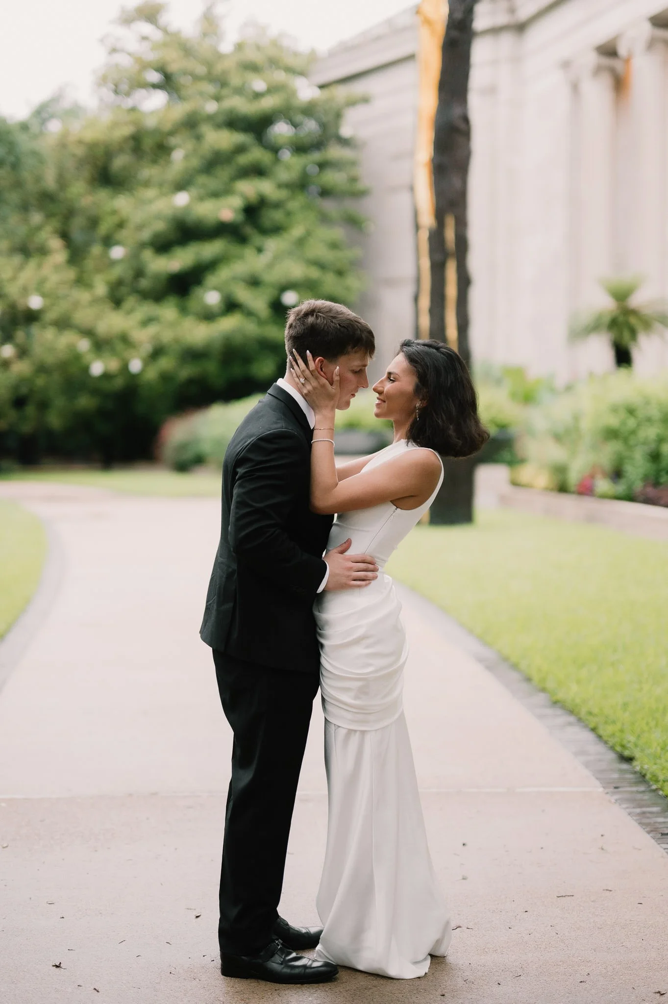 ally-chase-proposal-houston-museum-district-engagement-sm-83.jpg
