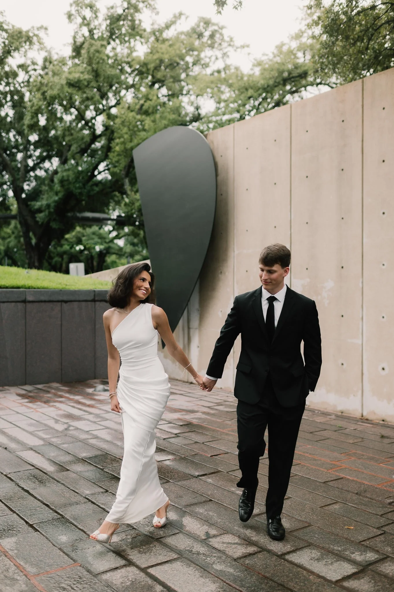 ally-chase-proposal-houston-museum-district-engagement-sm-102.jpg
