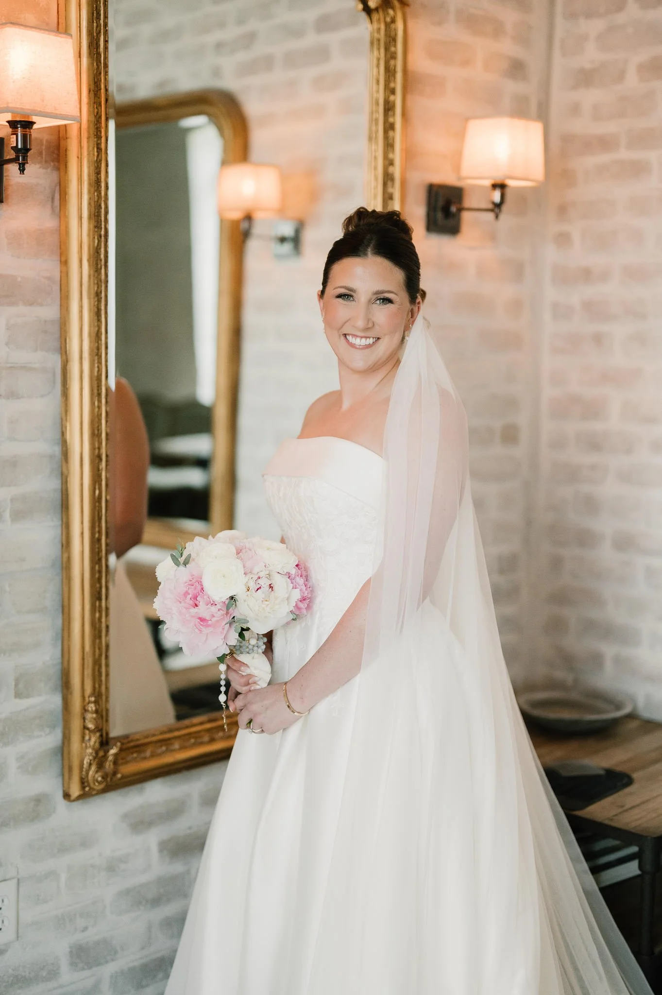 jordan-nick-houston-storian-wedding-modern-luxury-sm-20.jpg