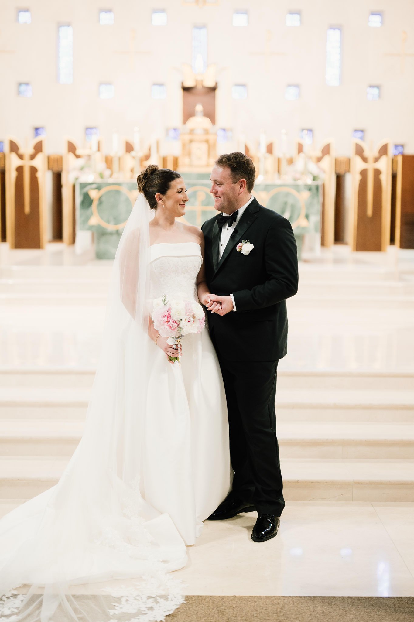 jordan-nick-houston-storian-wedding-modern-luxury-sm-26.jpg