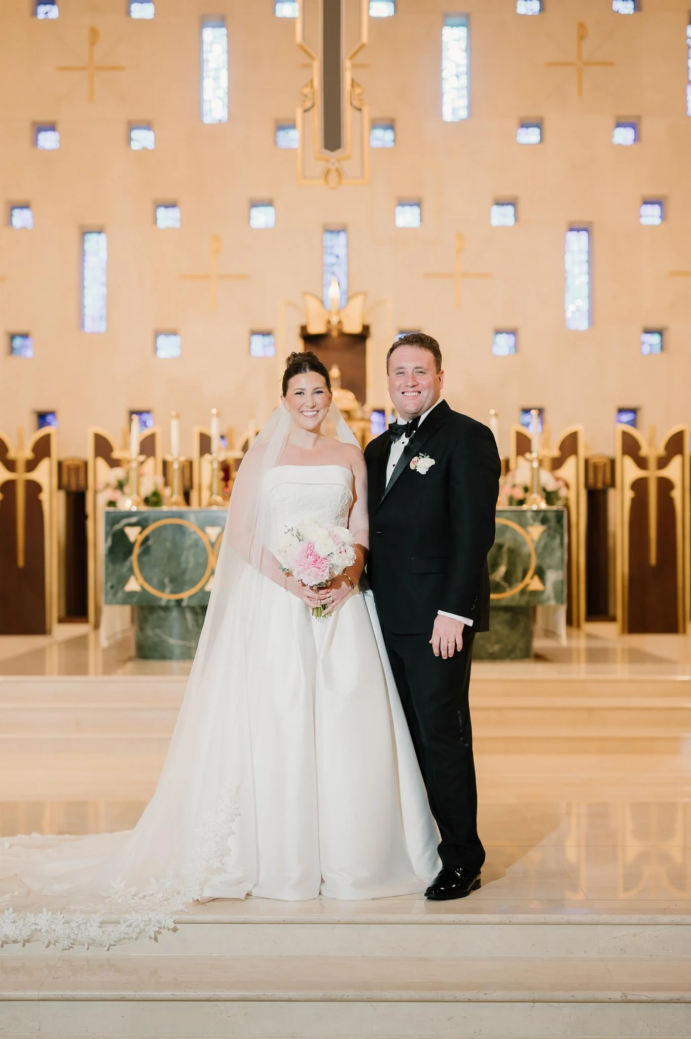 jordan-nick-houston-storian-wedding-modern-luxury-sm-28.jpg