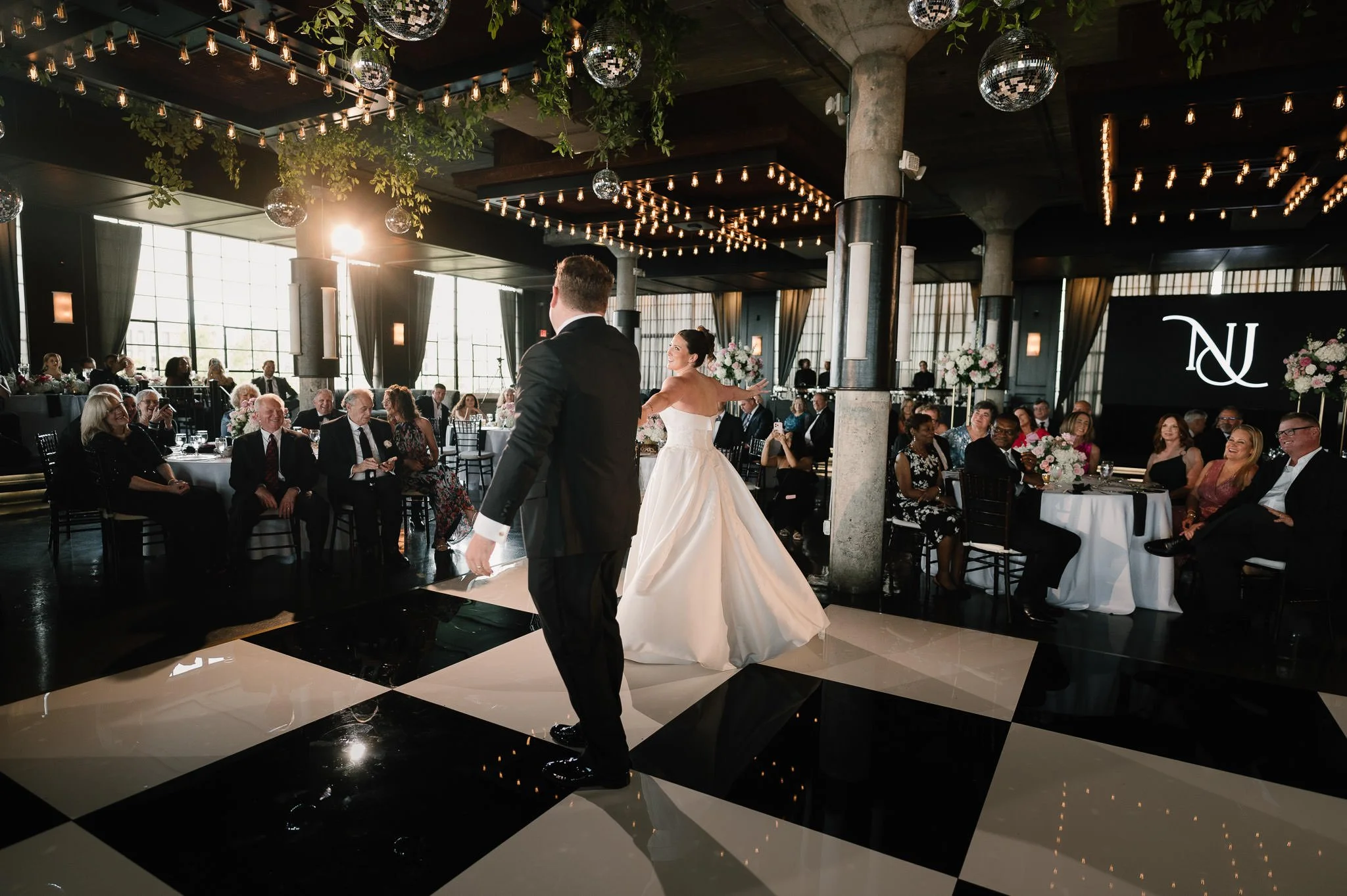 jordan-nick-houston-storian-wedding-modern-luxury-sm-69.jpg