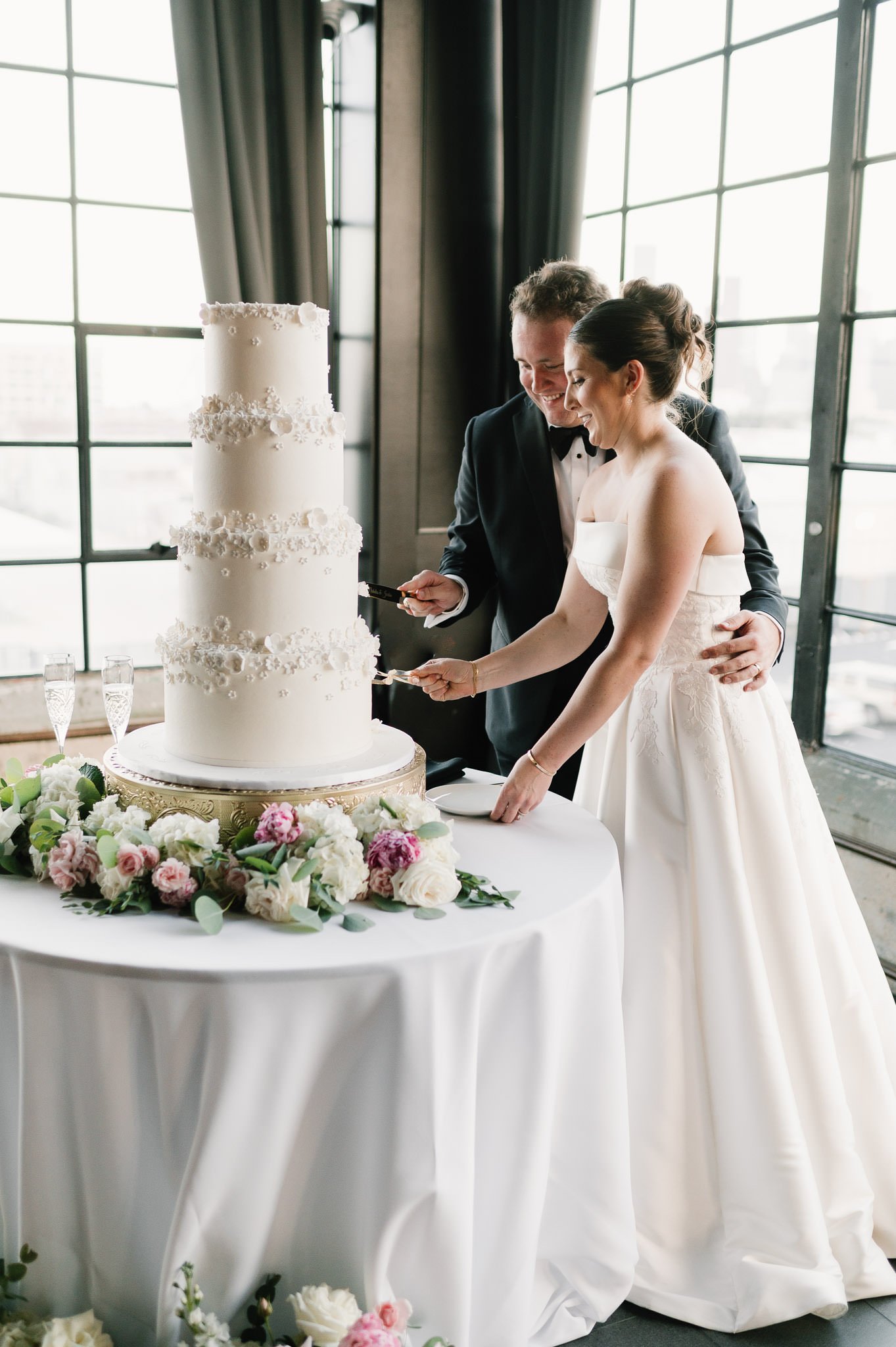 jordan-nick-houston-storian-wedding-modern-luxury-sm-80.jpg