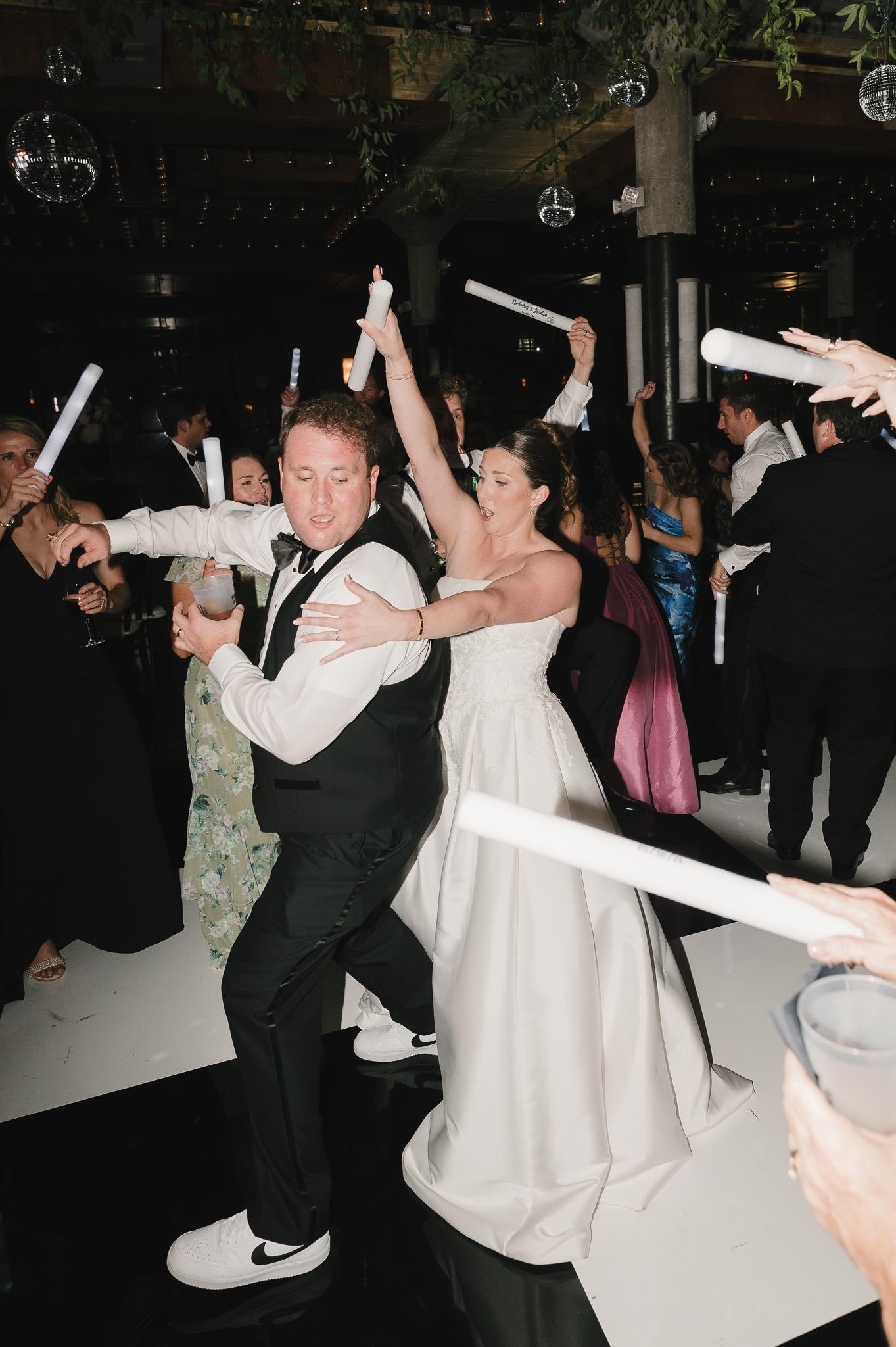 jordan-nick-houston-storian-wedding-modern-luxury-sm-97.jpg