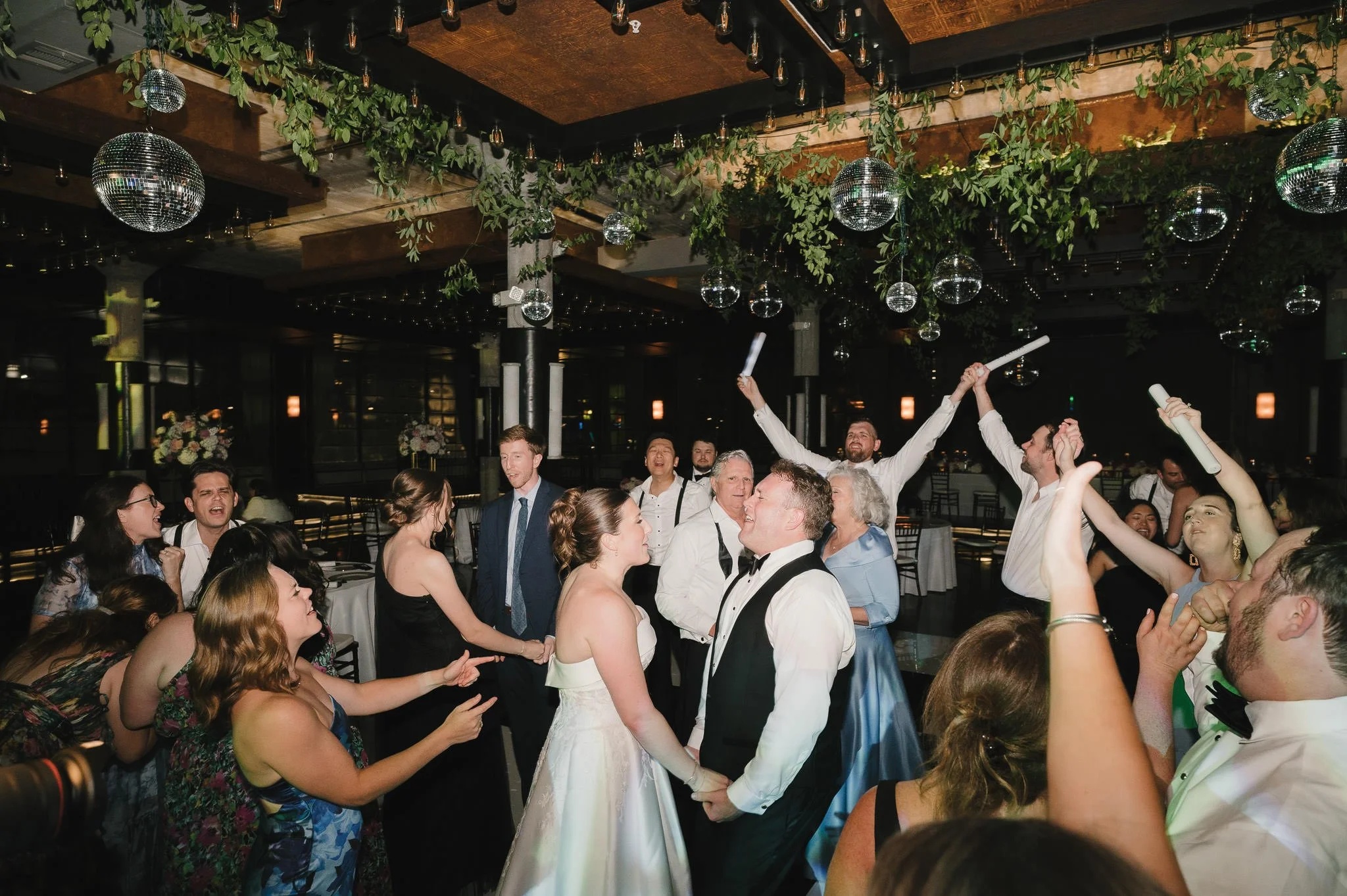 jordan-nick-houston-storian-wedding-modern-luxury-sm-105.jpg