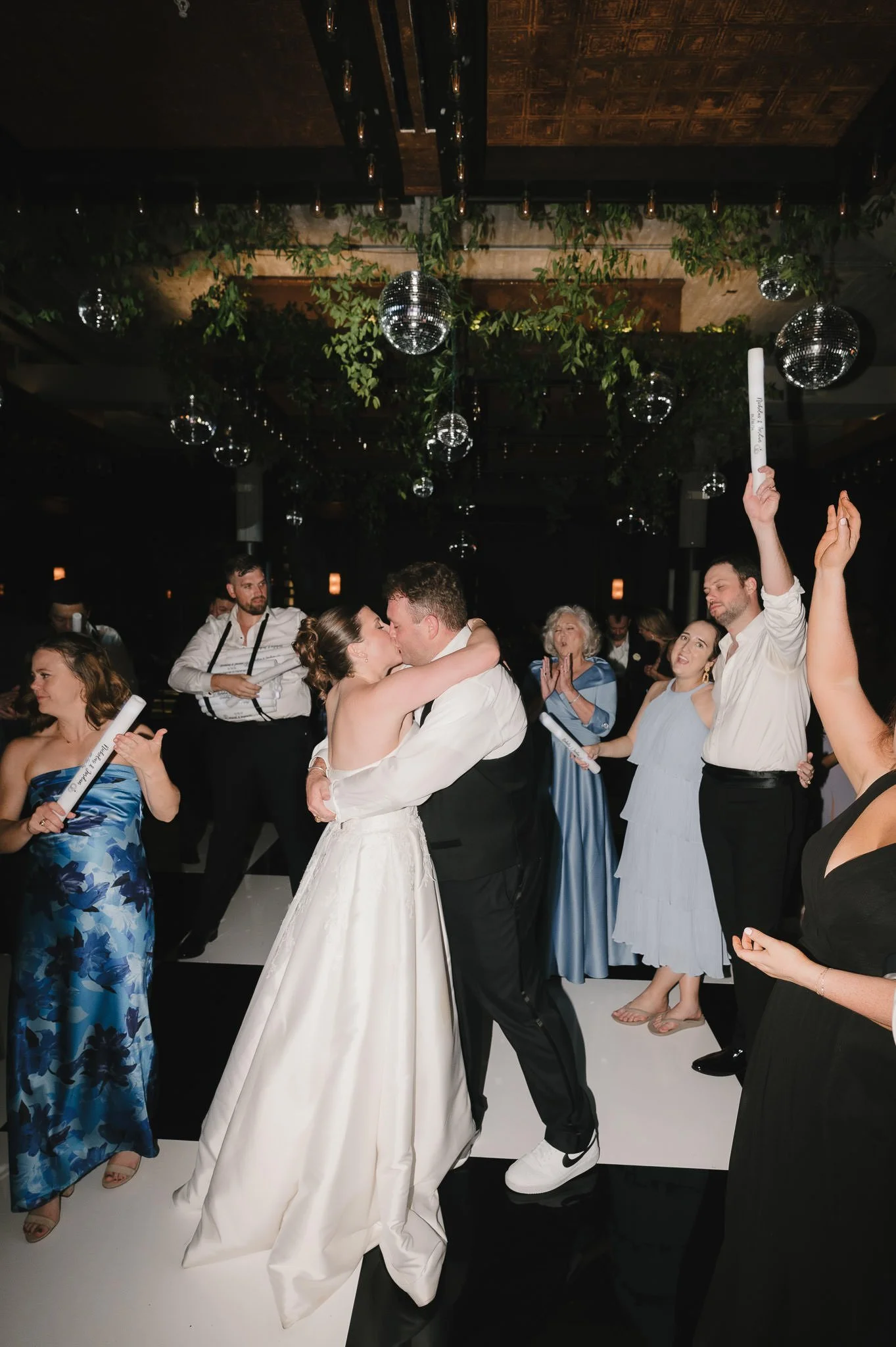 jordan-nick-houston-storian-wedding-modern-luxury-sm-108.jpg
