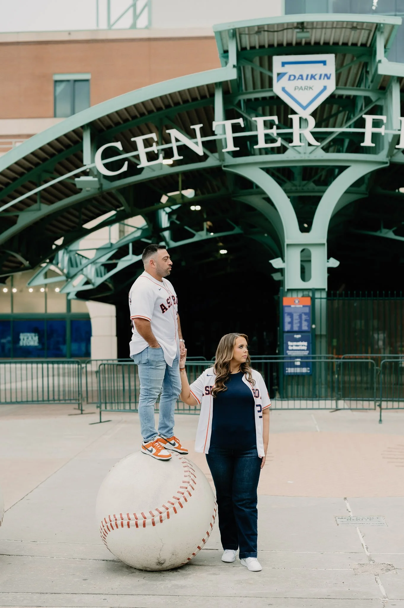 aubrey-angel-downtown-houston-engagement-sm-21.jpg