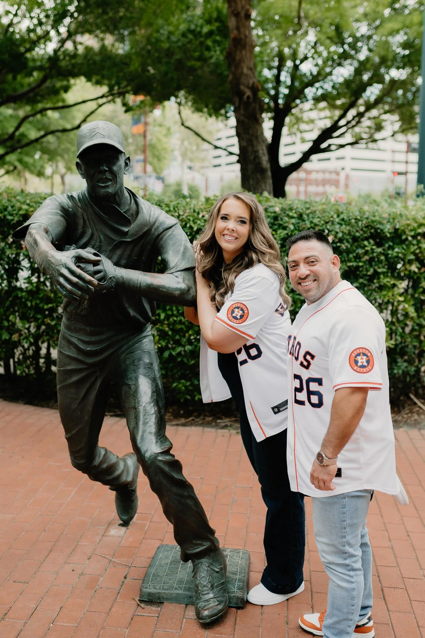 aubrey-angel-downtown-houston-engagement-sm-24.jpg
