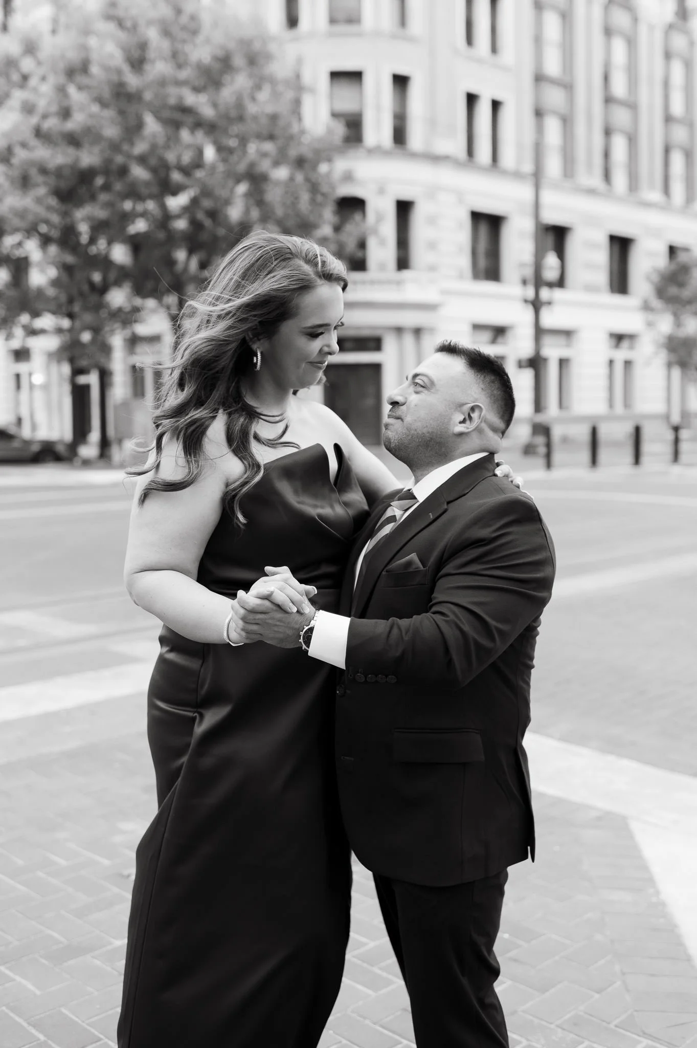 aubrey-angel-downtown-houston-engagement-sm-42.jpg