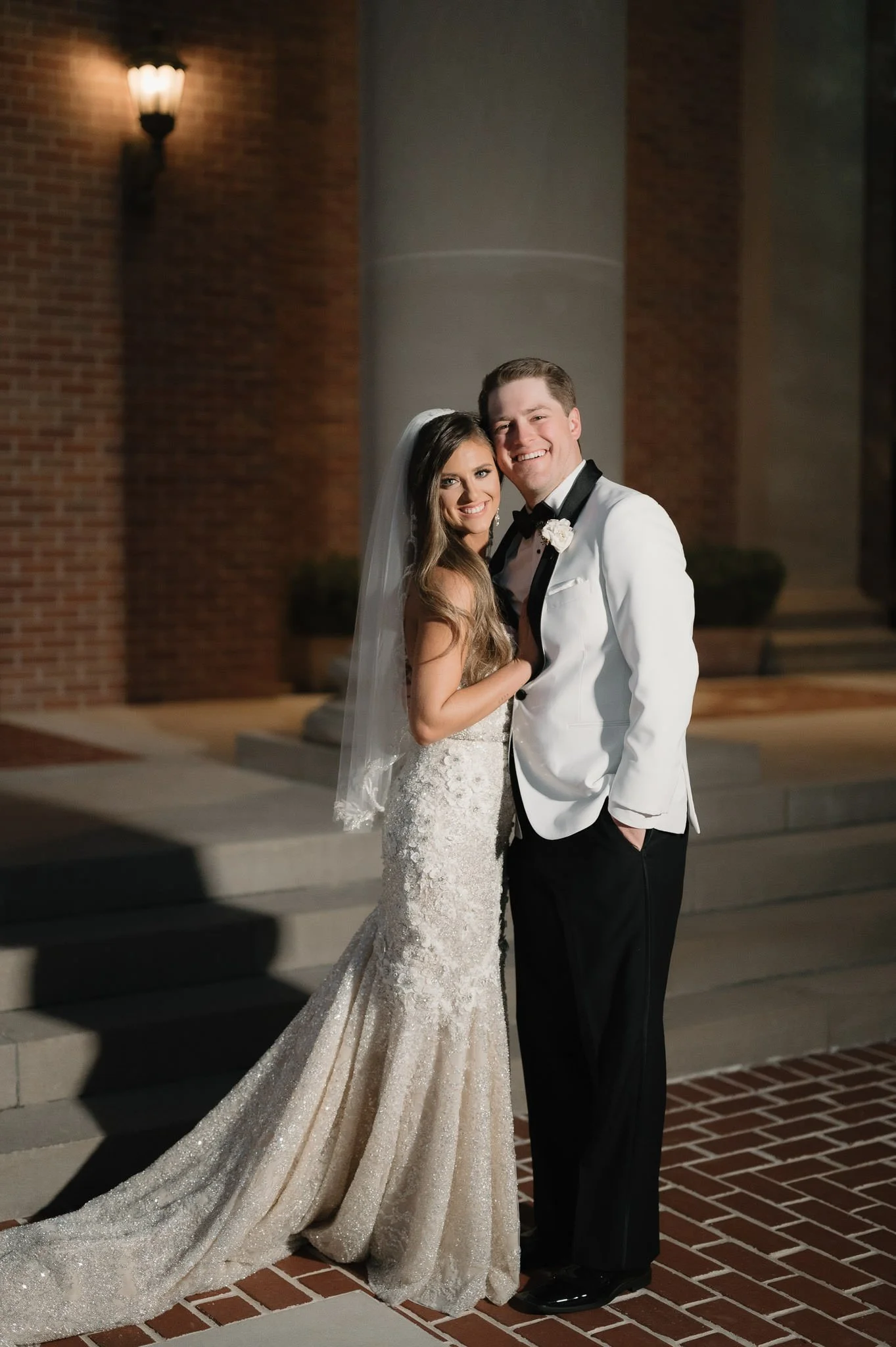 alli-payne-wedding-majestic-metro-houston-8.jpg