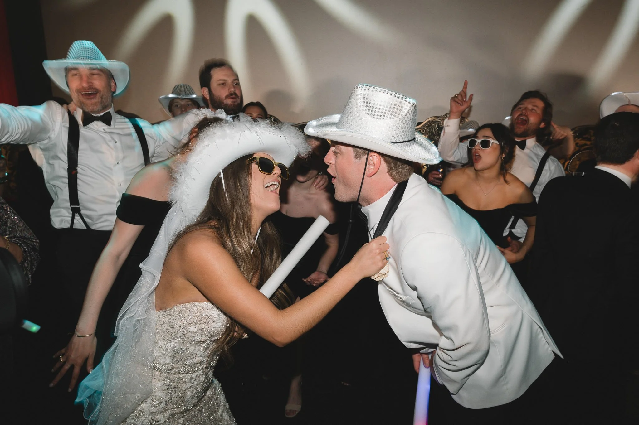 alli-payne-wedding-majestic-metro-houston-28.jpg