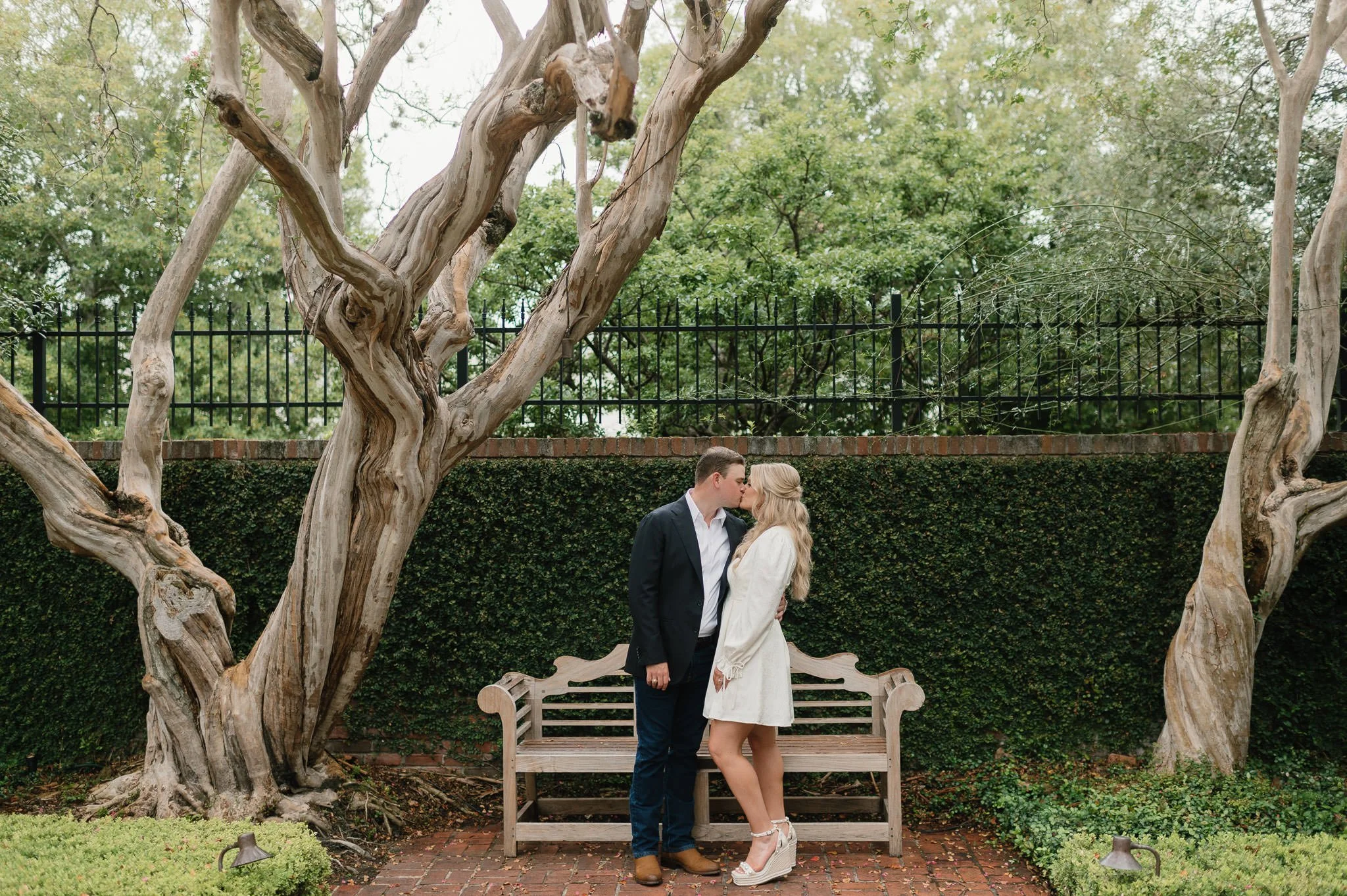 kendall-kyle-houston-riveroaks-garden-club-forum-engagement-session-sm-42.jpg