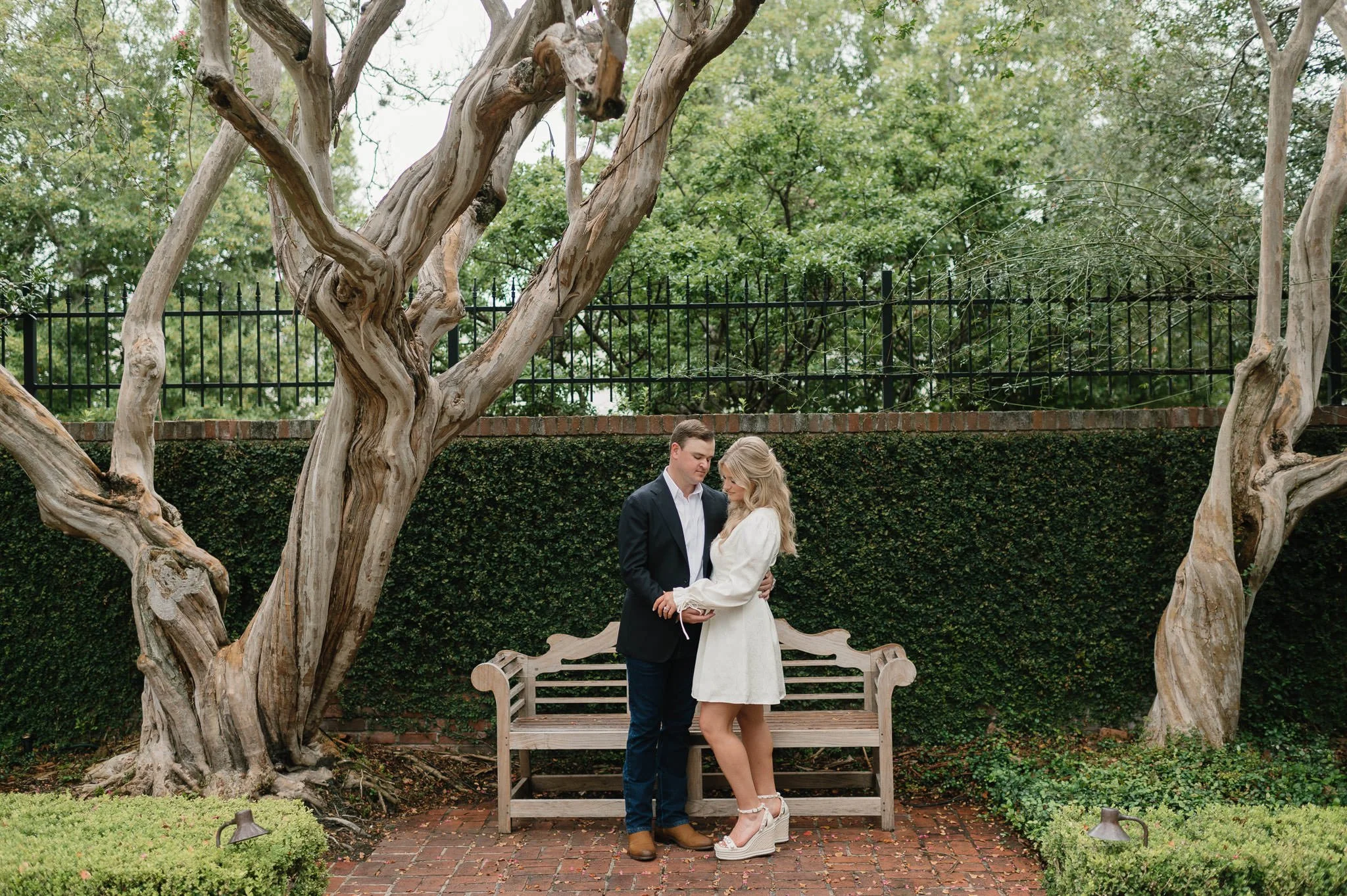 kendall-kyle-houston-riveroaks-garden-club-forum-engagement-session-sm-43.jpg