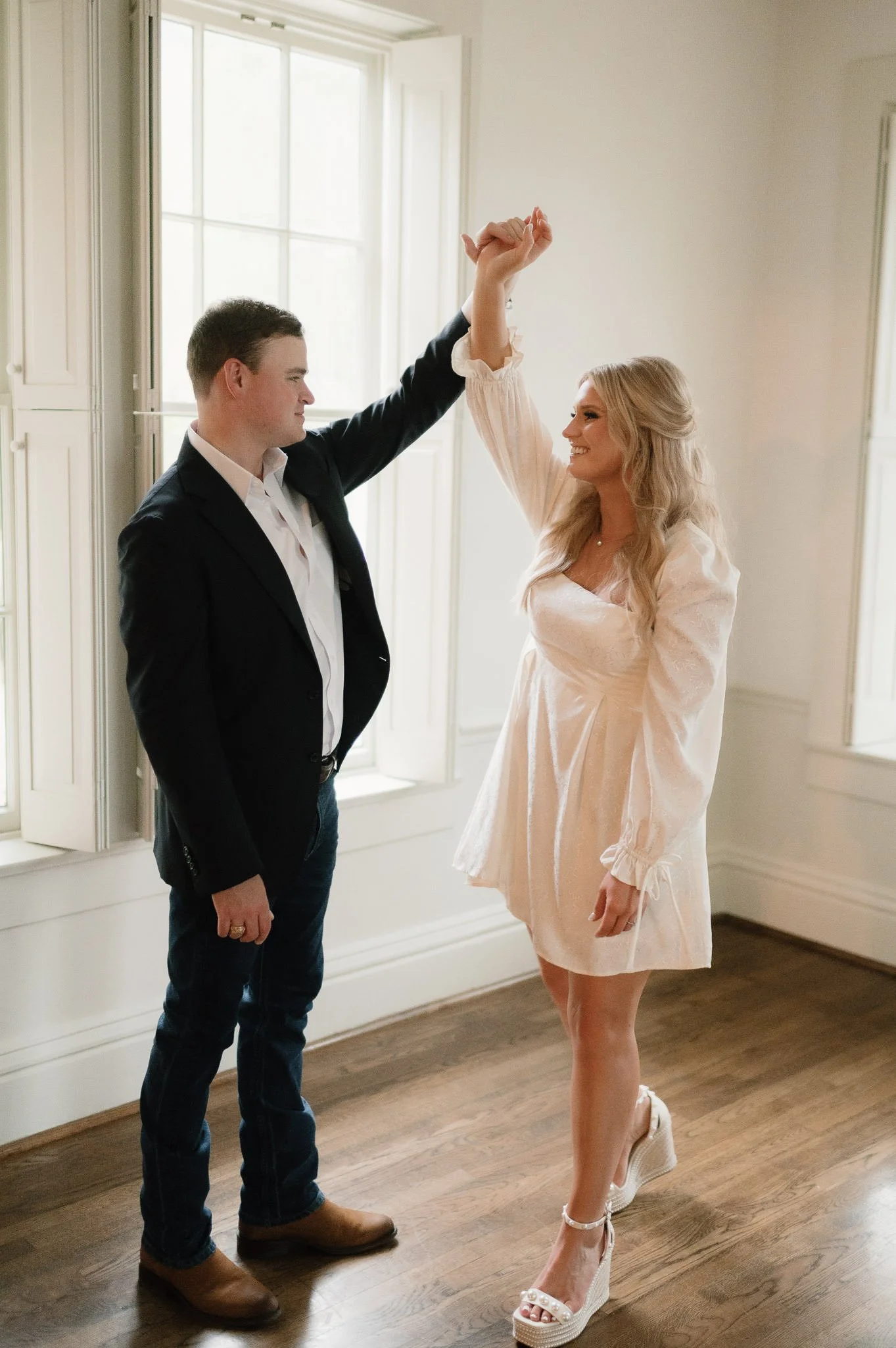 kendall-kyle-houston-riveroaks-garden-club-forum-engagement-session-sm-70.jpg