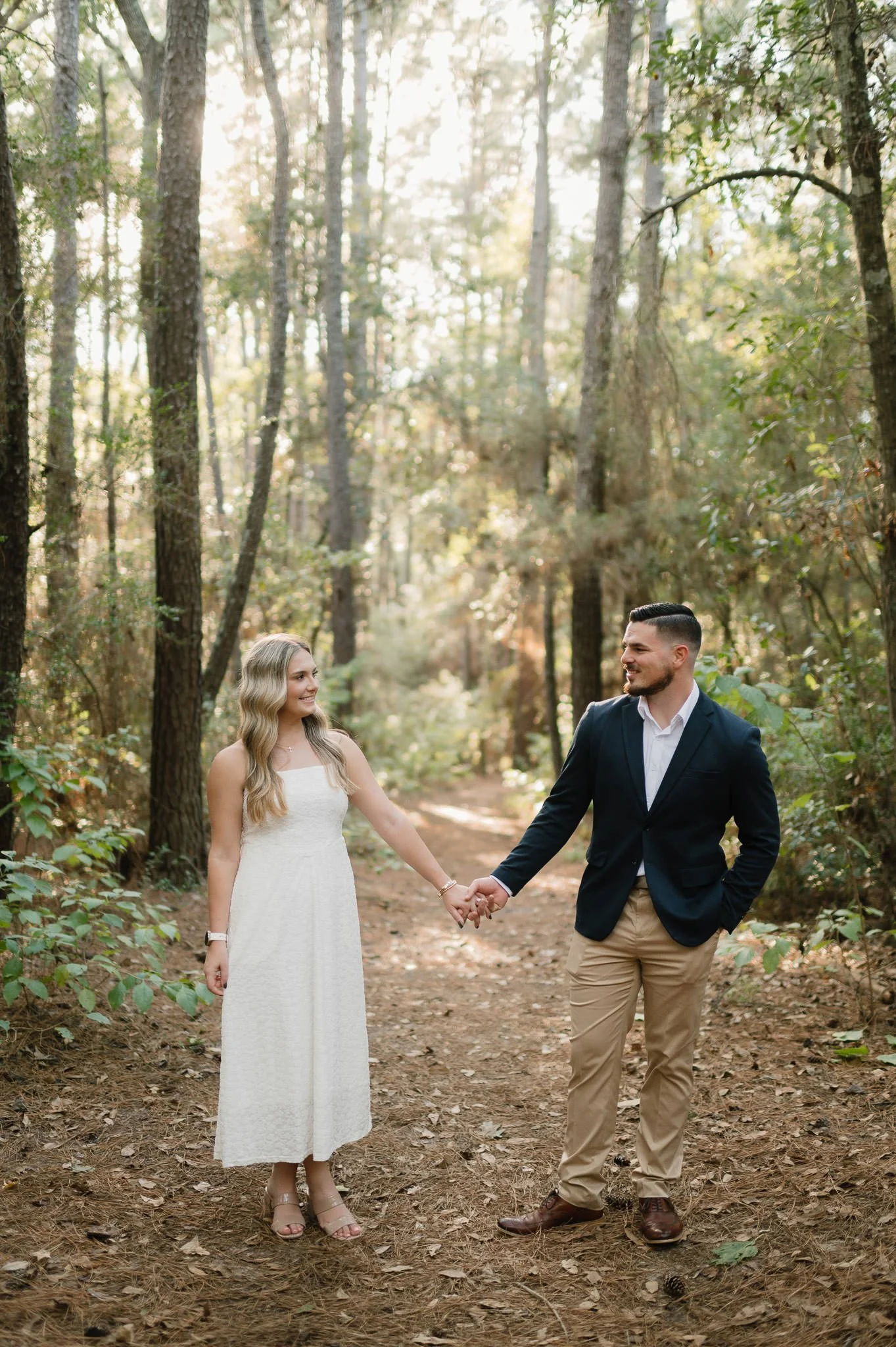 cameron-luther-conroe -woodsy-engageent-photography-sm-9.jpg