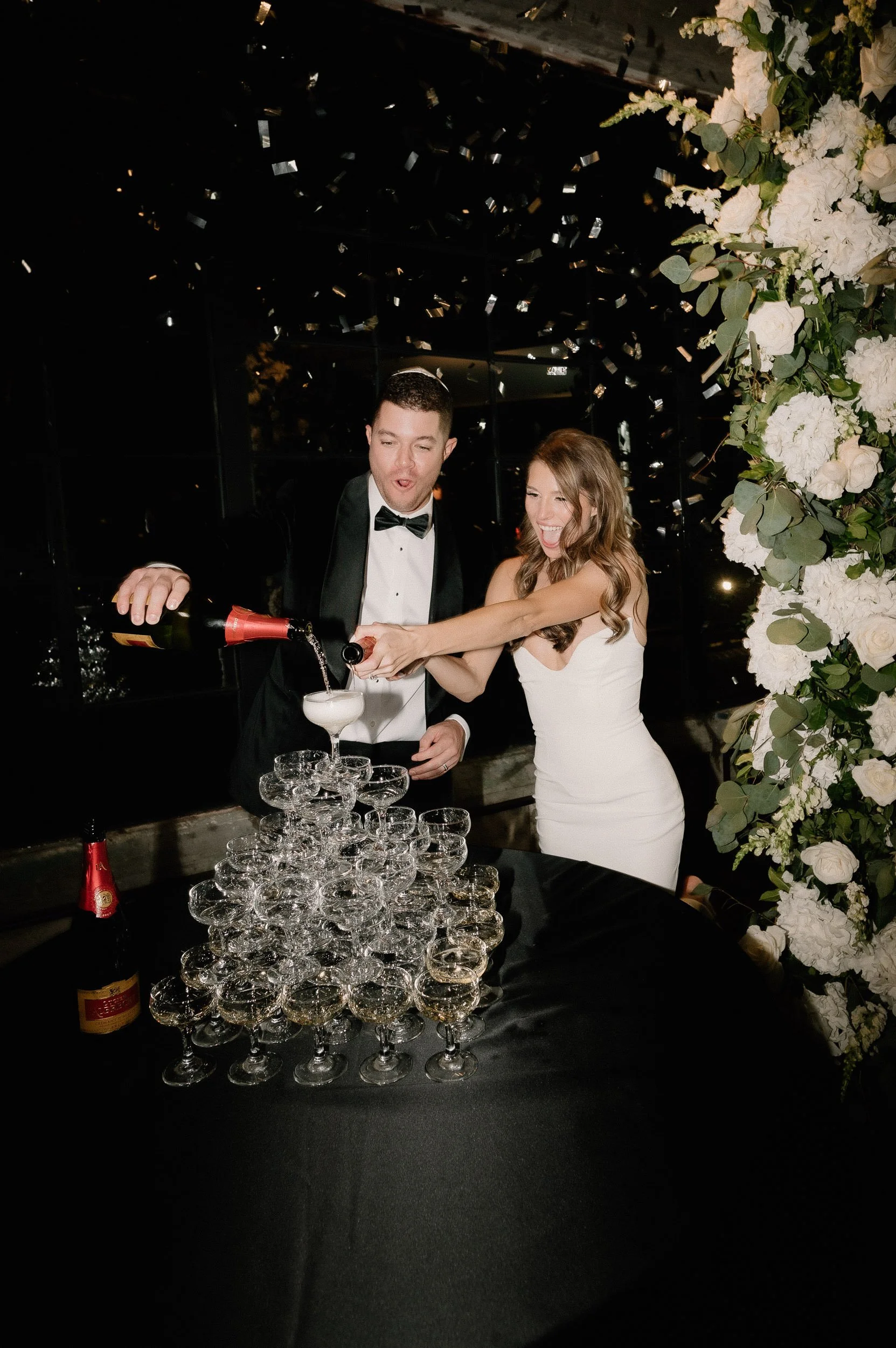 hayley-mike-classy-modern-luxury-houston-wedding-astorian-sm-108.jpg