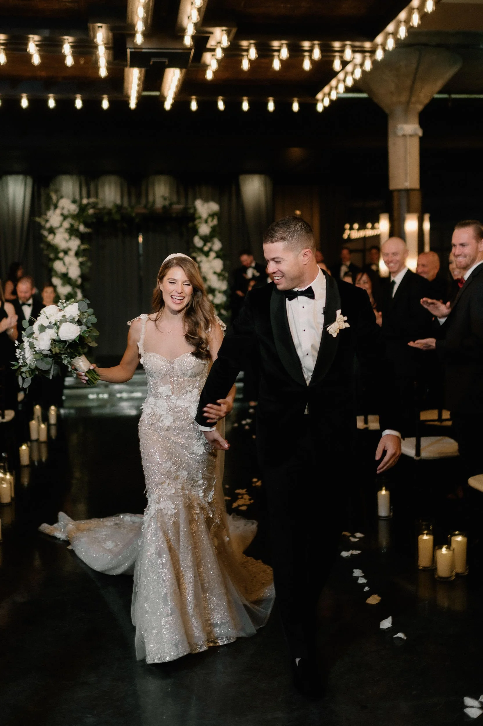 hayley-mike-classy-modern-luxury-houston-wedding-astorian-sm-87.jpg