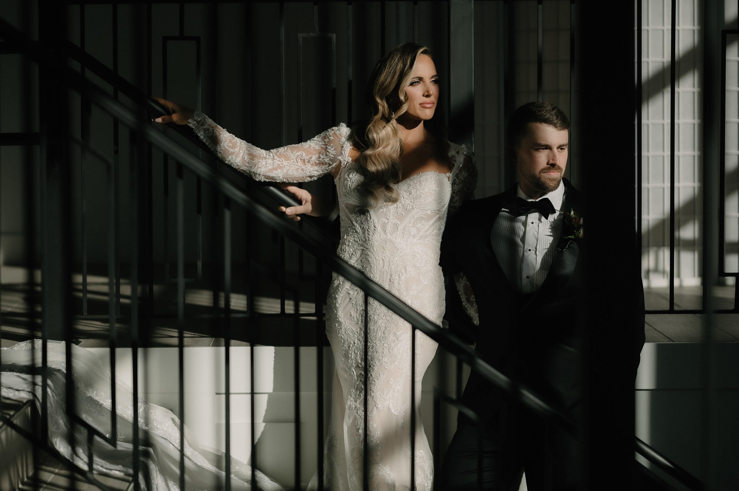 houston-modern-classy-romantic-elegant-timeless-luxury-moody-wedding-photograhy-176.jpg