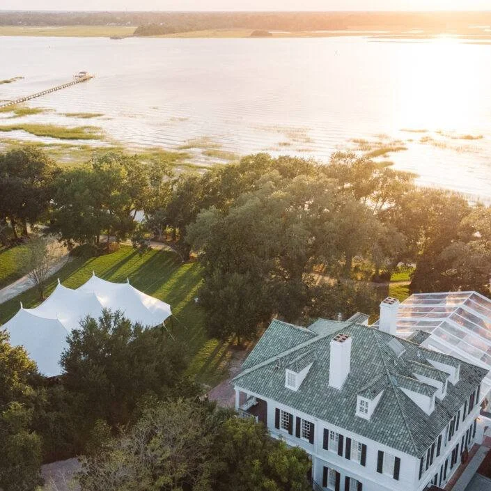 Grab a drink and join neighbors for a casual happy hour meet-up. No program, no speeches&mdash;just a chance to connect, meet new people, and catch up on what&rsquo;s happening around Wagener Terrace.
Come for 15 minutes or stay the whole time. Bring