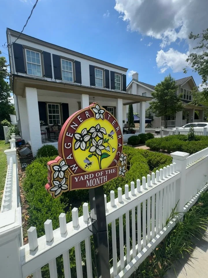 🌿 Yard of the Month 🌿

Congratulations to Tyre &amp; Laura Moore of 241 Gordon St., our latest Yard of the Month winners.

Their front garden is a formal boxwood parterre garden &mdash; inspired by the classic gardens of Colonial Williamsburg and d