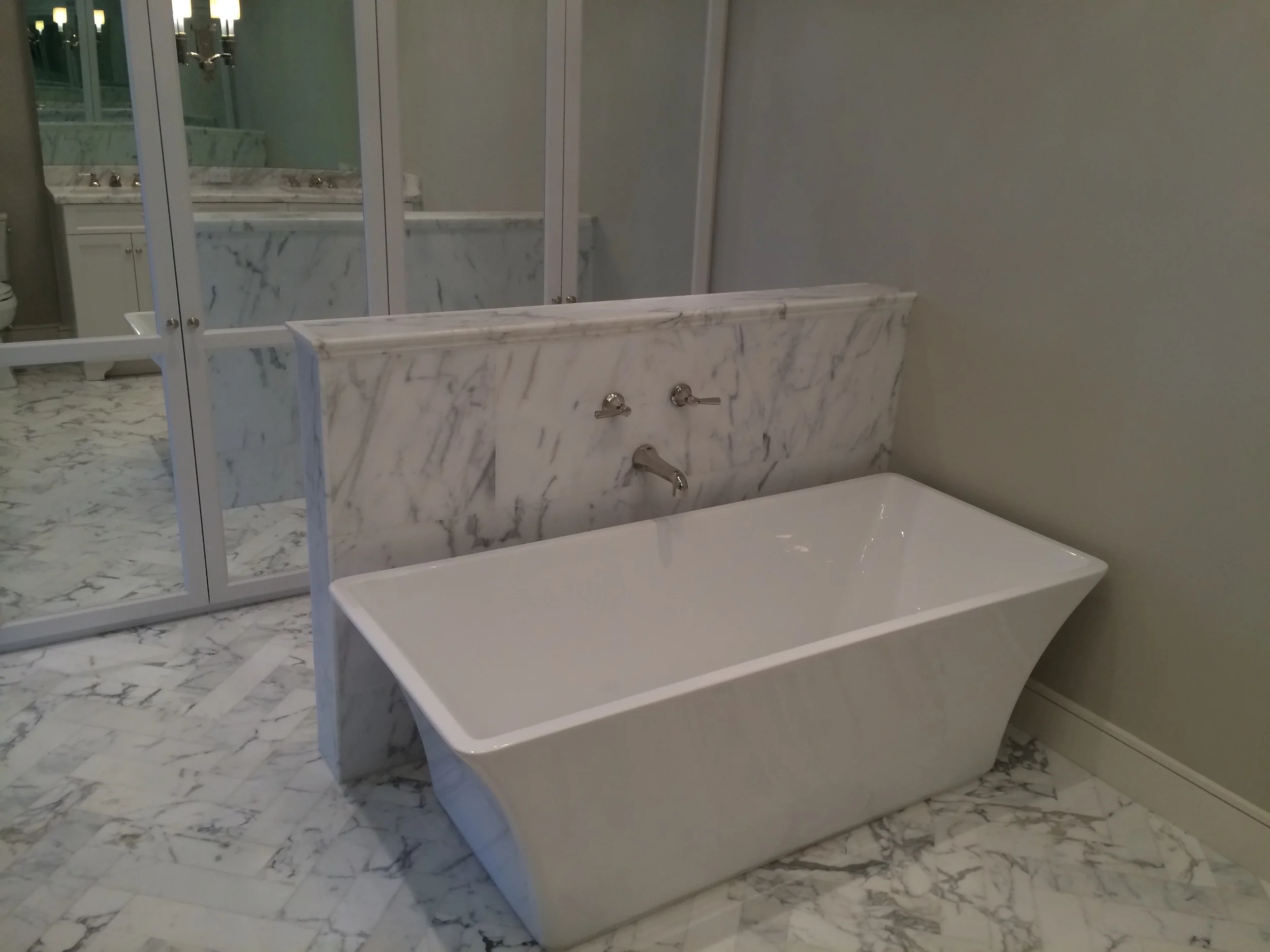 Manalapan master bath tub.JPG