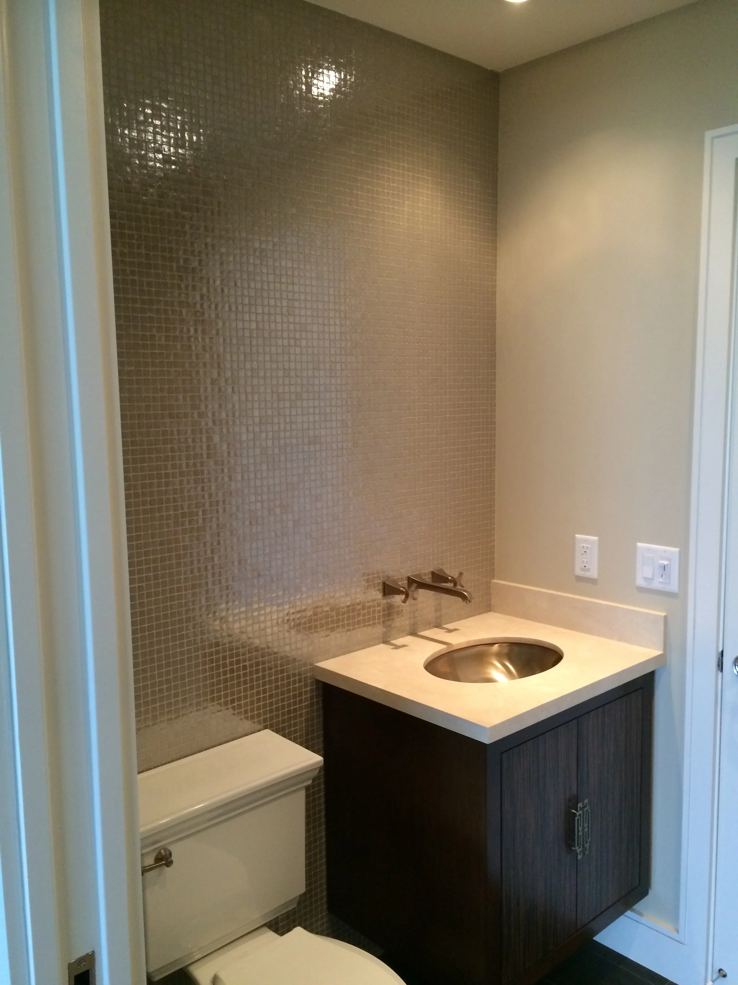 Manalapan half bath.JPG