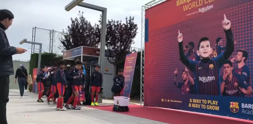 Zubin and Arro Go to Barcelona!