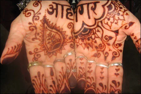 henna19.jpg