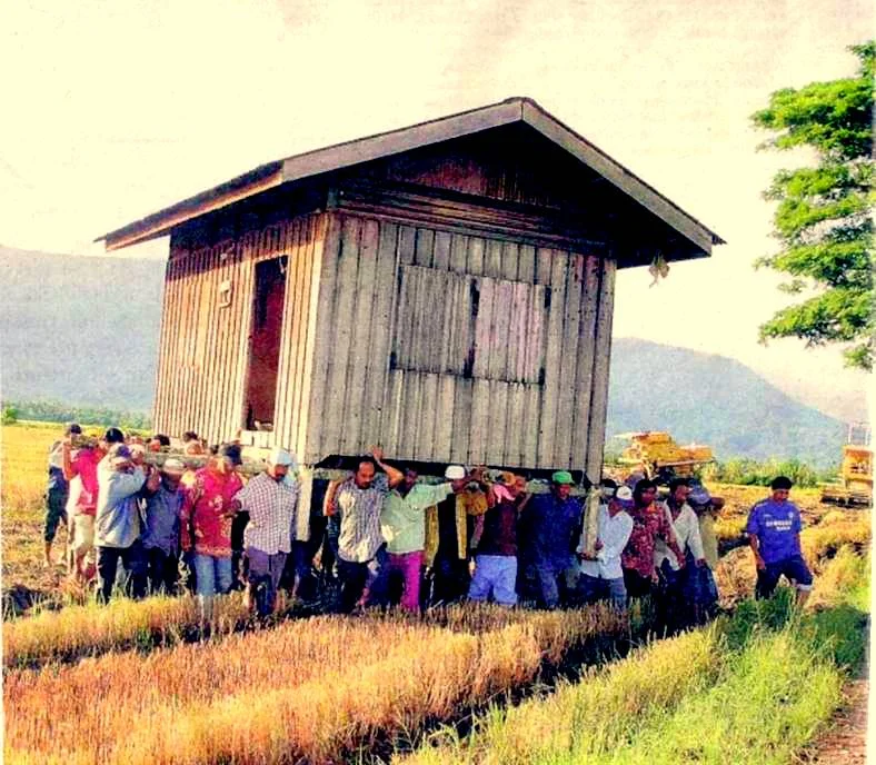 People moving a house.jpg