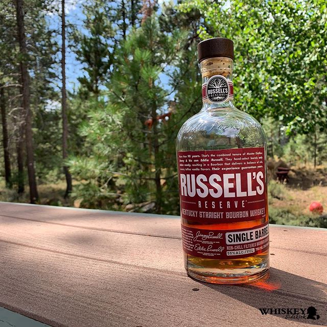Apparently this Russell’s Reserve Single Barrel was a little too good... You know this bottle didn’t make it through the weekend 😉. .
.
. .
#russellsreserve #bourbon #whiskey #wildturkey #singlebarrel #centraloregon #bendoregon #sunriveroregon #weekendvacay #bottlekill #nas #shareyourpassion #cheers #pinetrees #inthewoods #wildlife #relaxing😎 #leavenobottleunopened #whiskeysidekick