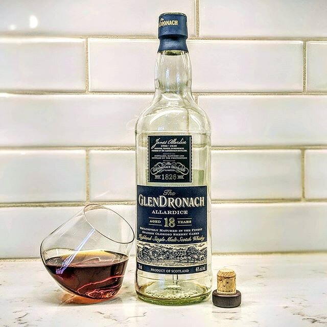 A heck of a pour for a bottle kill. Glendronach 18 Allardice is one of my all time favorite scotches and I have been avoiding finishing the bottle, but alas, all good things must come to an end.

@glendronach 
#whisky #whiskylife #whiskygram #instawh
