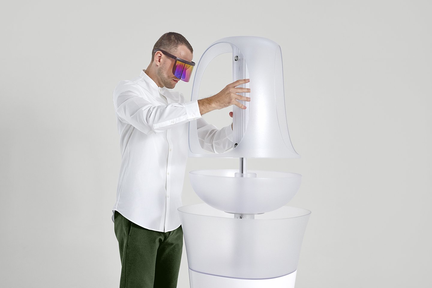 Francois Hurtaud Design EVA Smart Aquaponics Furniture Assembly6.jpg