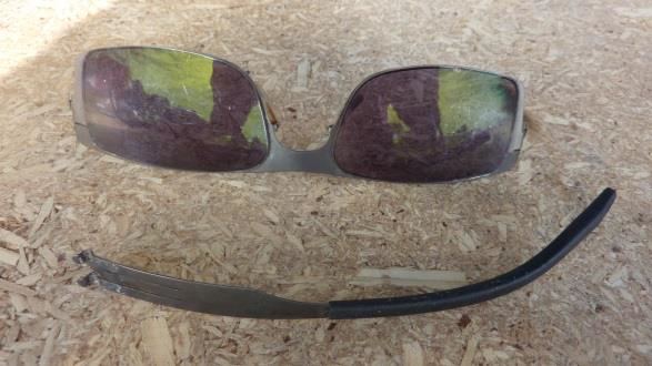 Glasses found – but somewhat damaged - are these yours?