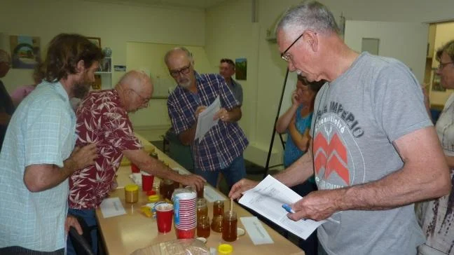 honey judging 2.jpg