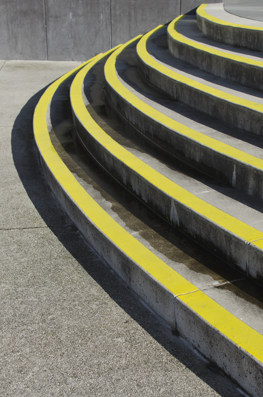 yellow lines #35 250616 (photography)