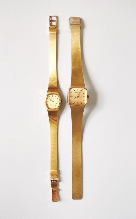 KM | Colour study 02, Mustard - vintage antique gold watches