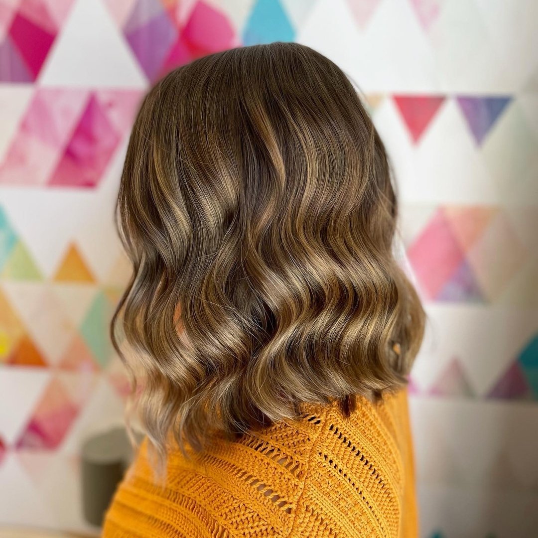 A gorgeous bronde balayage for spring