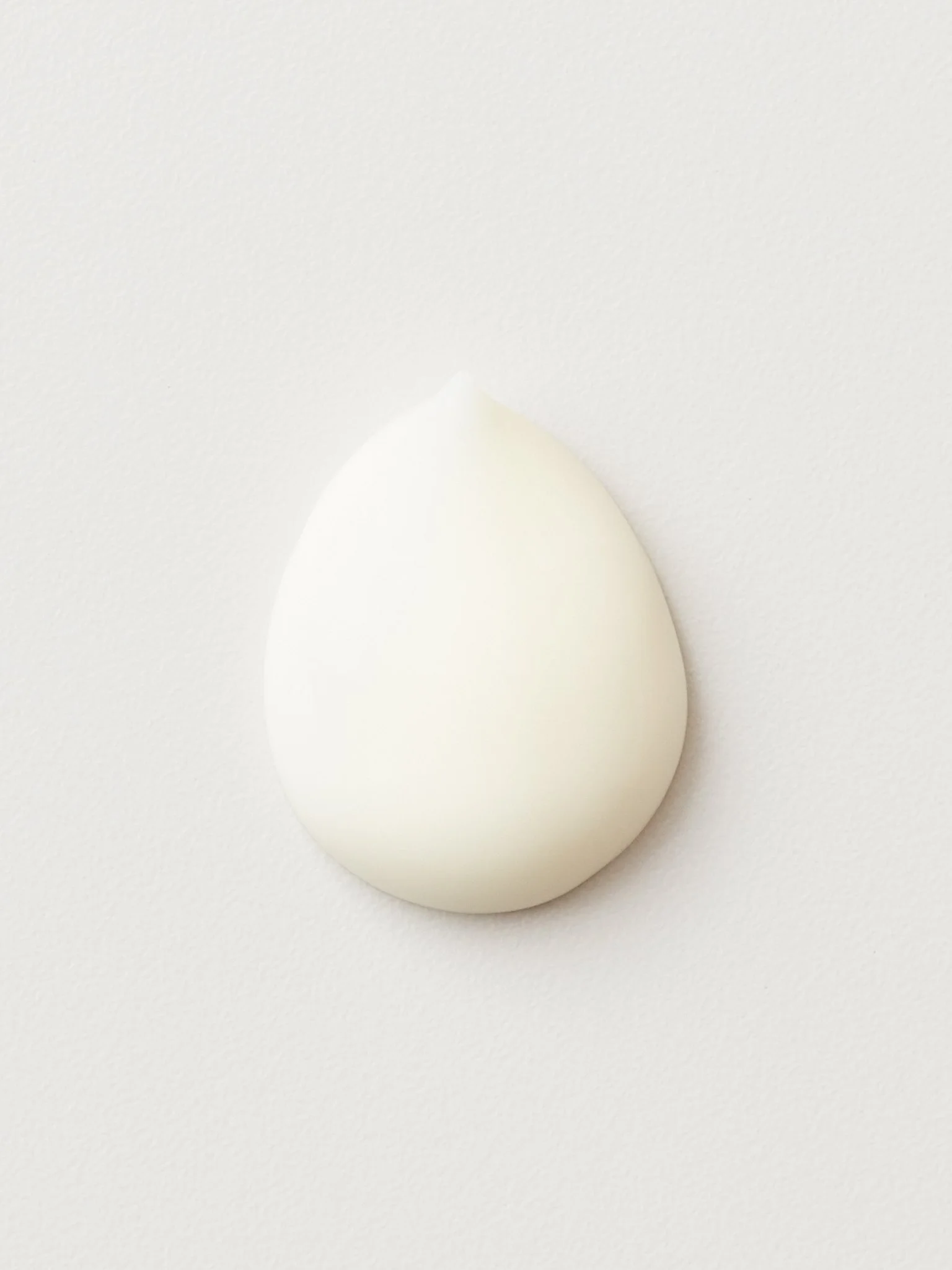VitaC_Serum_Texture.jpg