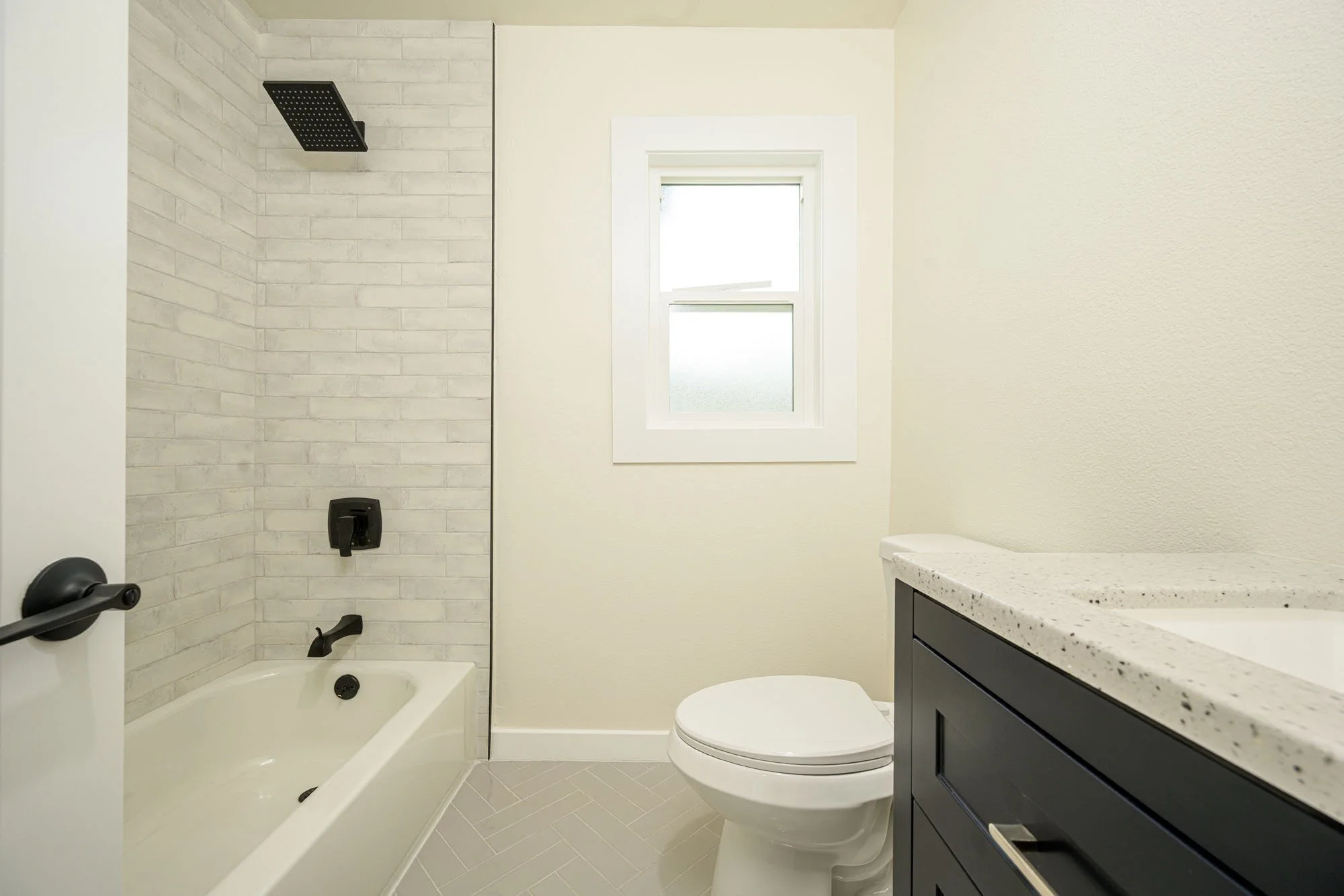 705 BRADSHAWE AVE LOS ANGELES-19.jpg