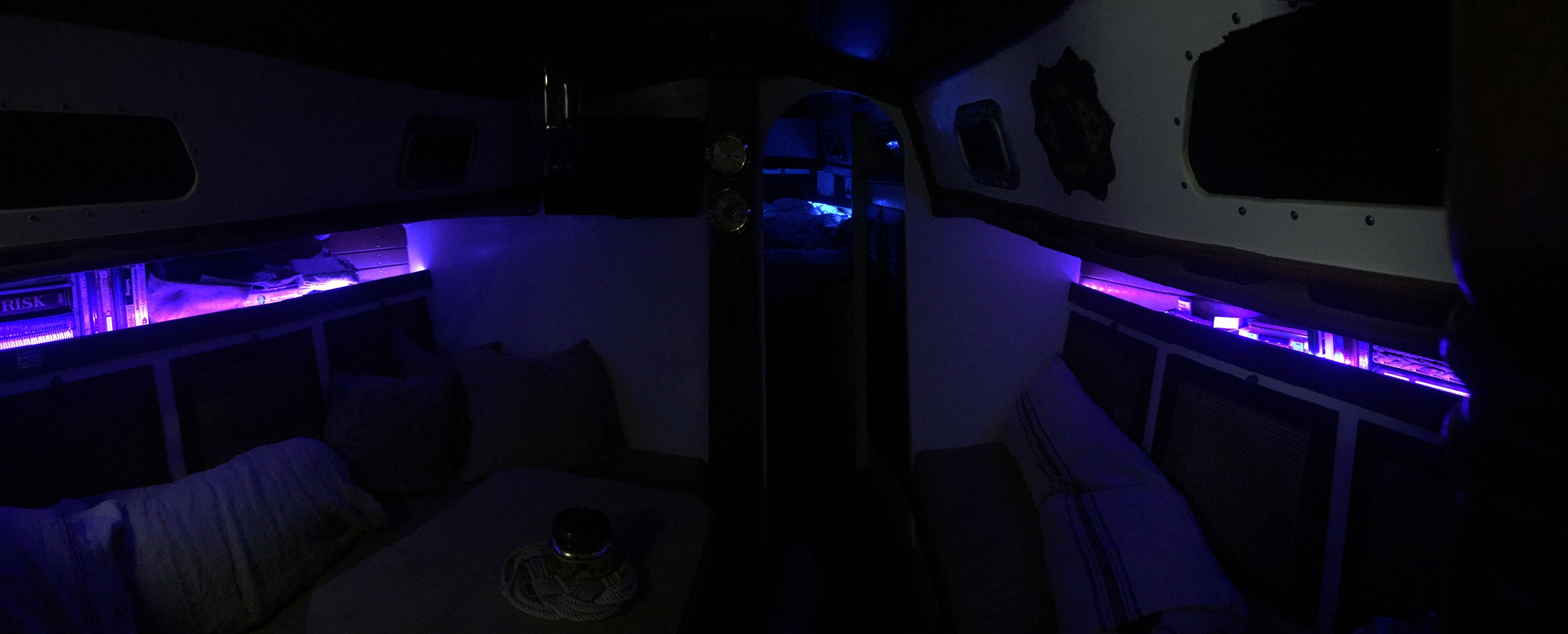 12 Volt LED Lights - 12 Volt LED Bulbs for Boats, RVs / Coaches