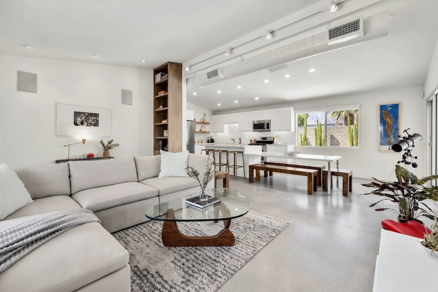 home_reno_1.jpg