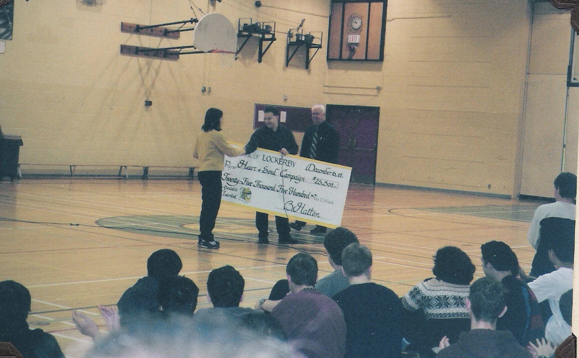 2001 cheque presentation.jpg