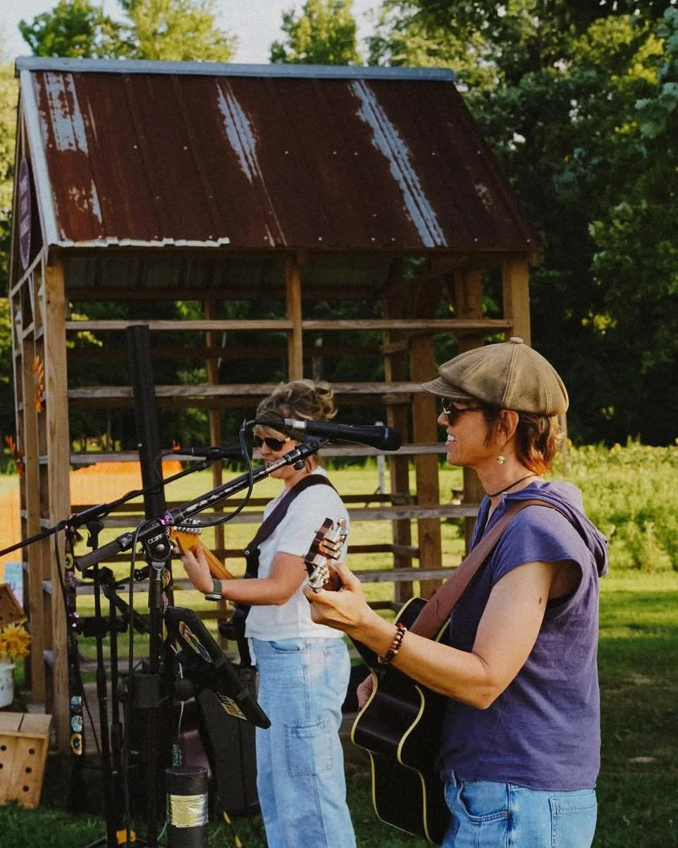 🌾🎶 A heartfelt thank you to Mayse Farm Market, Evansville IN for having us out to celebrate 85 wonderful years this weekend!

It was an absolute joy to share music among the flowers, sunshine, and smiling faces. The love and legacy behind this loca