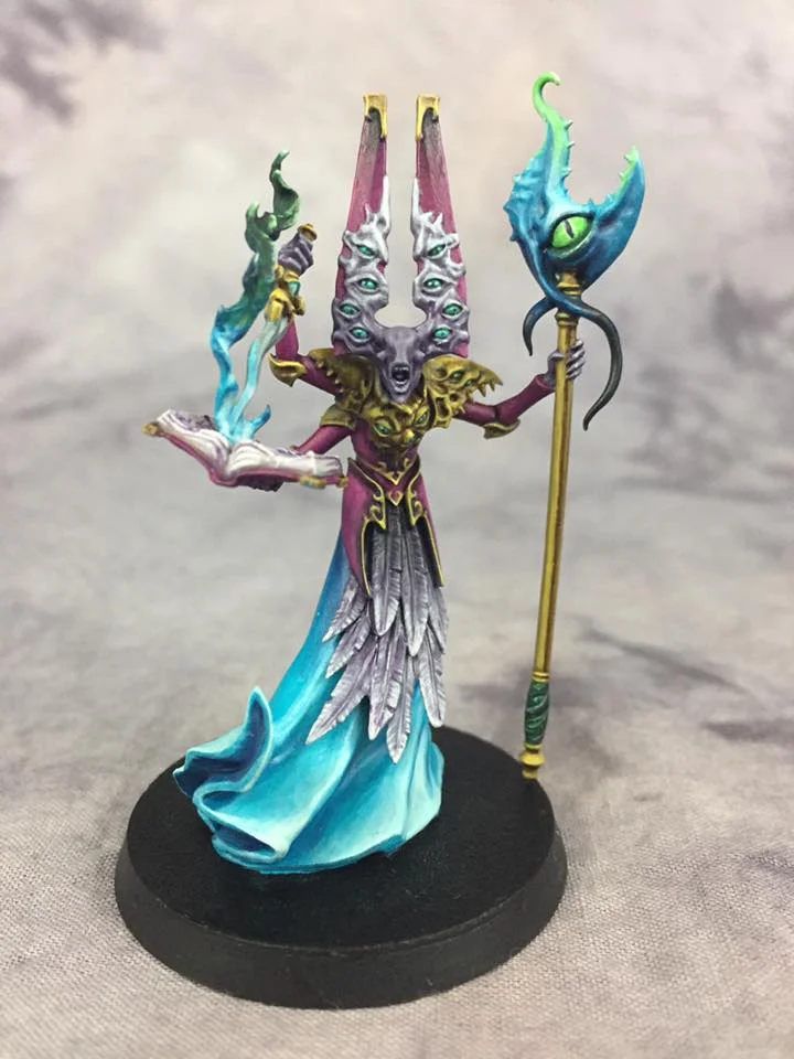 Guant Summoner 1.jpg