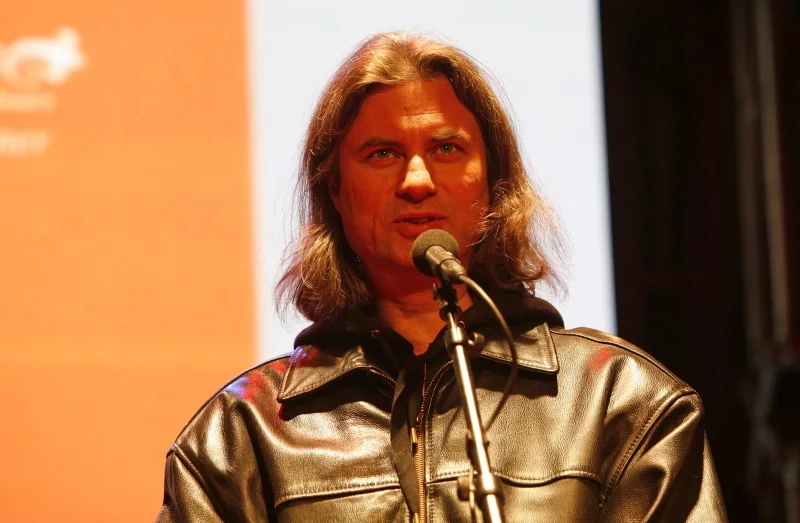  Christian Zillner: SPIEGELFELD