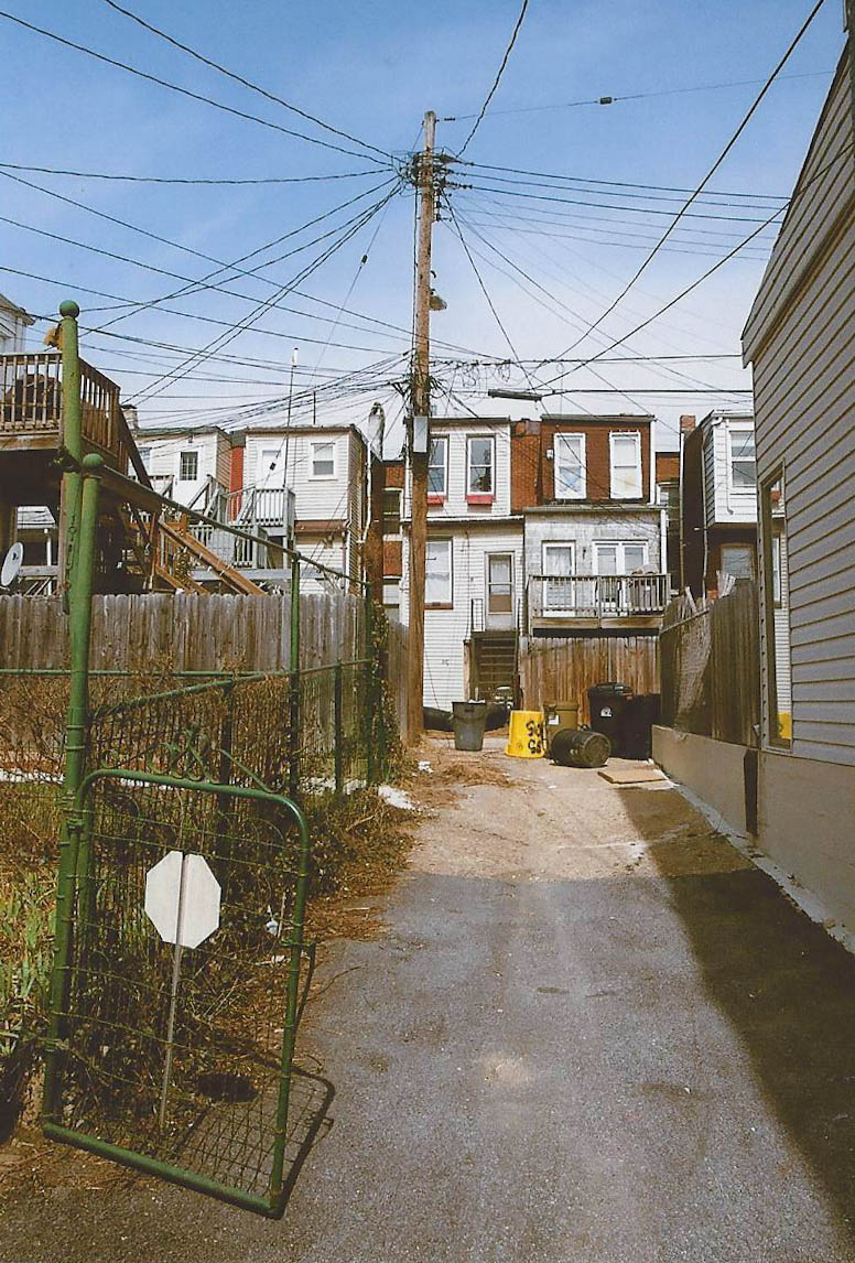 baltimore alley.jpg