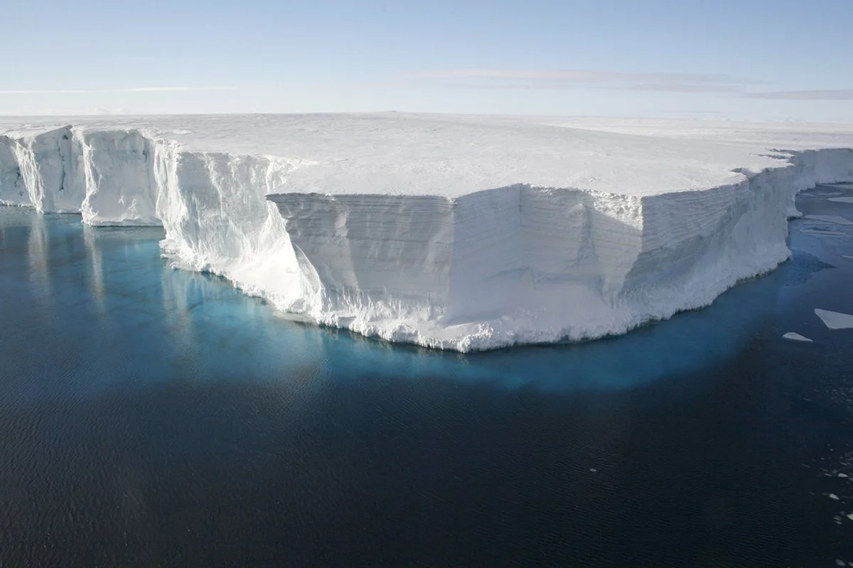 EPIC ANTARCTICA - SEMI CIRCUMNAVIGATION