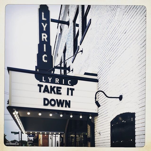 Pressure is mounting.
Won&rsquo;t be long now. 
Take it down, leave it down. 
@takeitdownox #takeitdownoxford