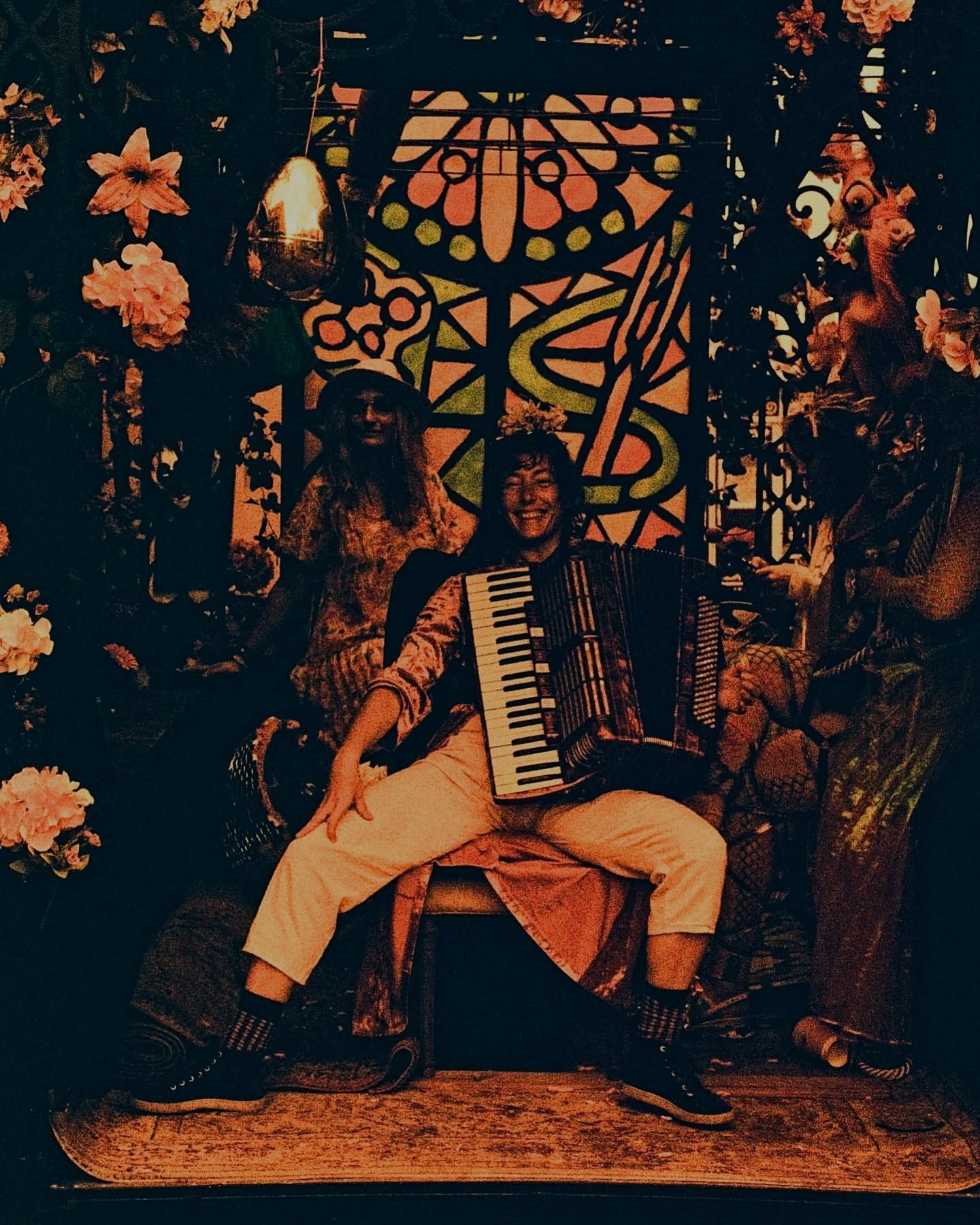 Easter Done Easy (Nola, 4/20/25)
-
#35mm #harmanredscale #filmphotography
